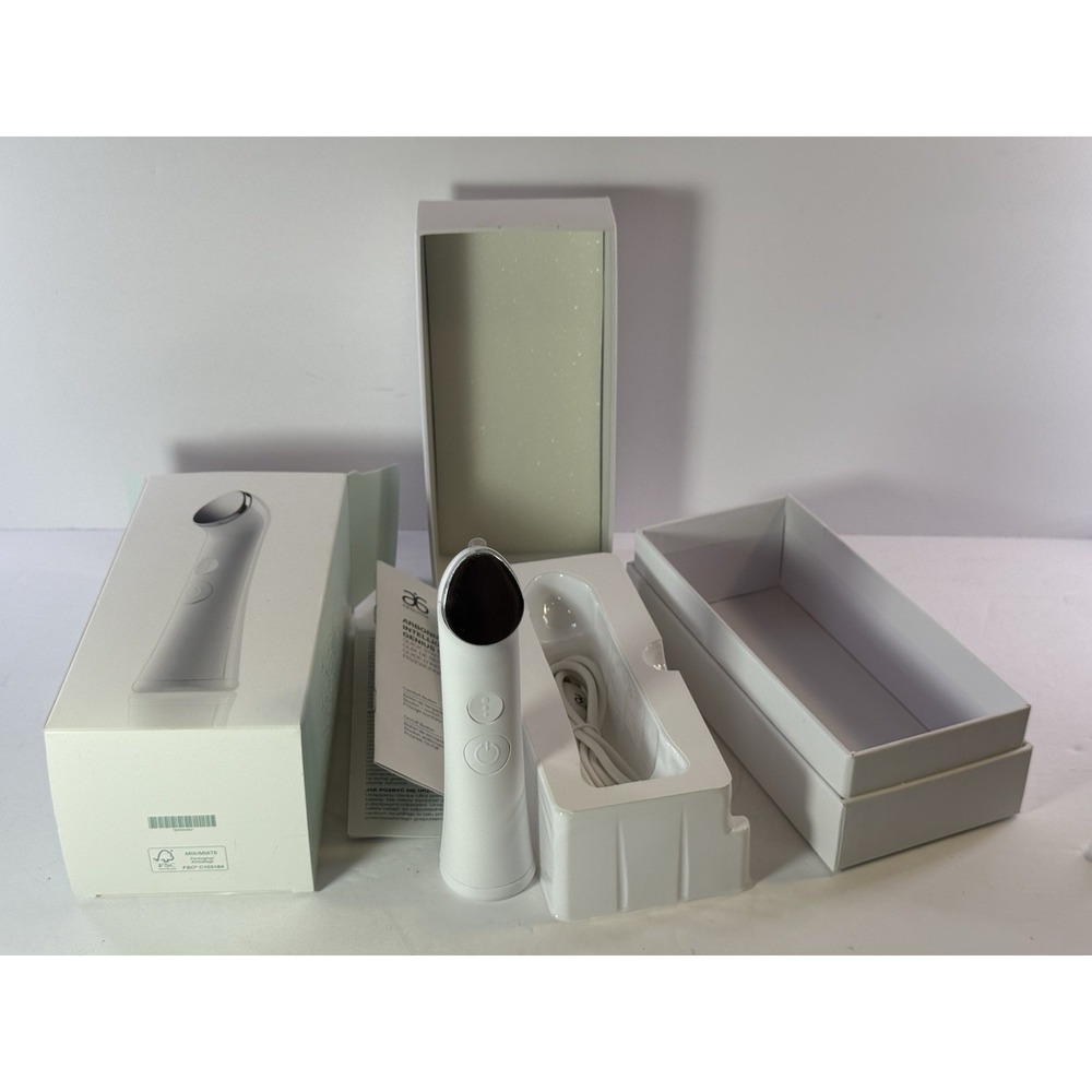 Arbonne Intelligence Genius Ultra Skincare Device Wand Tool New Open Box USB